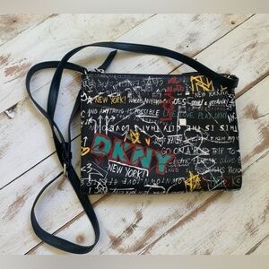 DKNY graffiti logo purse Bryant Park TZ crossbody bag faux leather casual NWOT